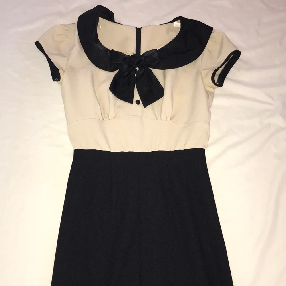 Vintage style midi dress